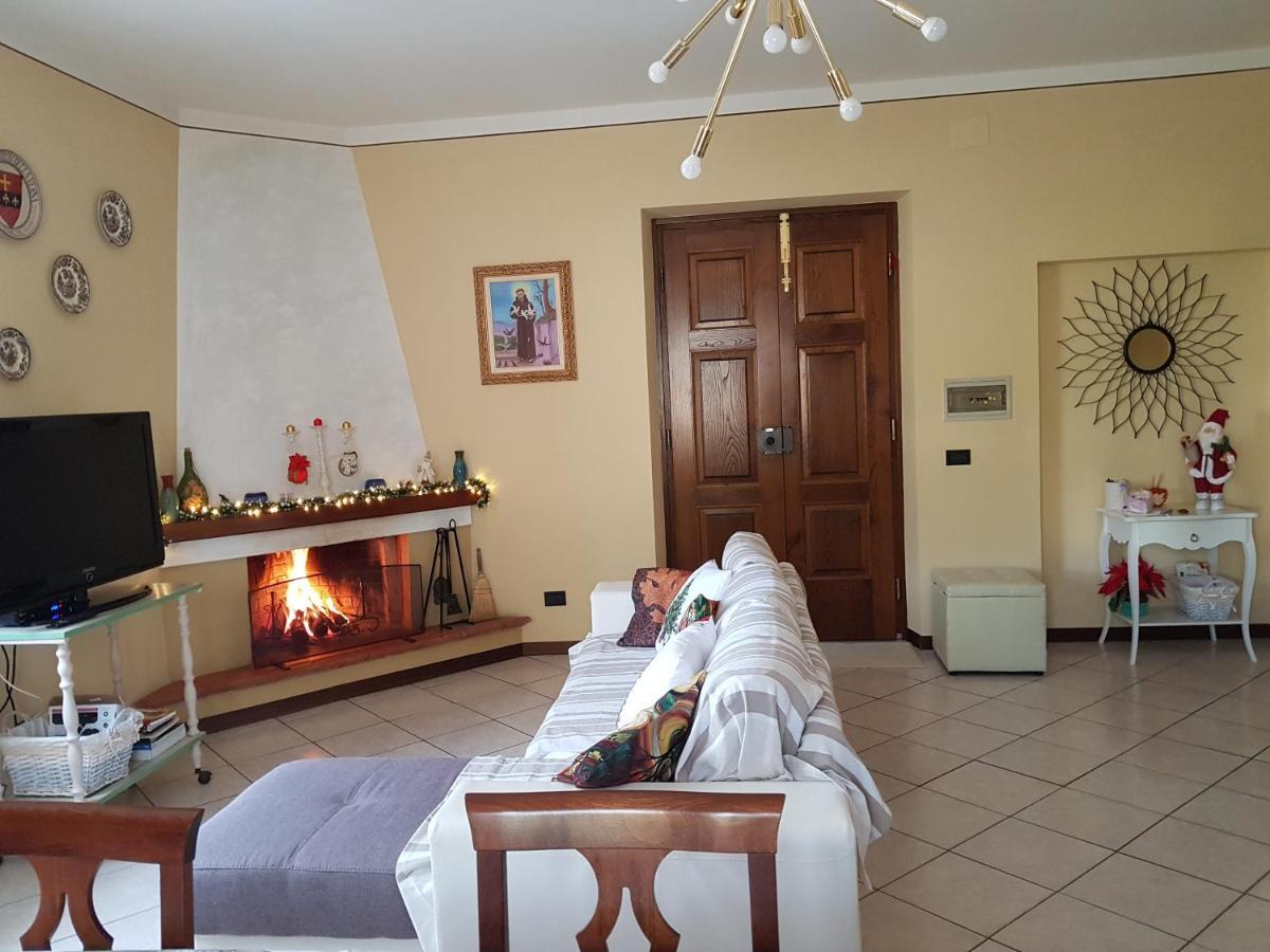 Via Del Fusato 13 Casa Carla Chiusi della Verna Ngoại thất bức ảnh